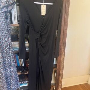 Chic Black Long Sleeve Dress with Knot Detail